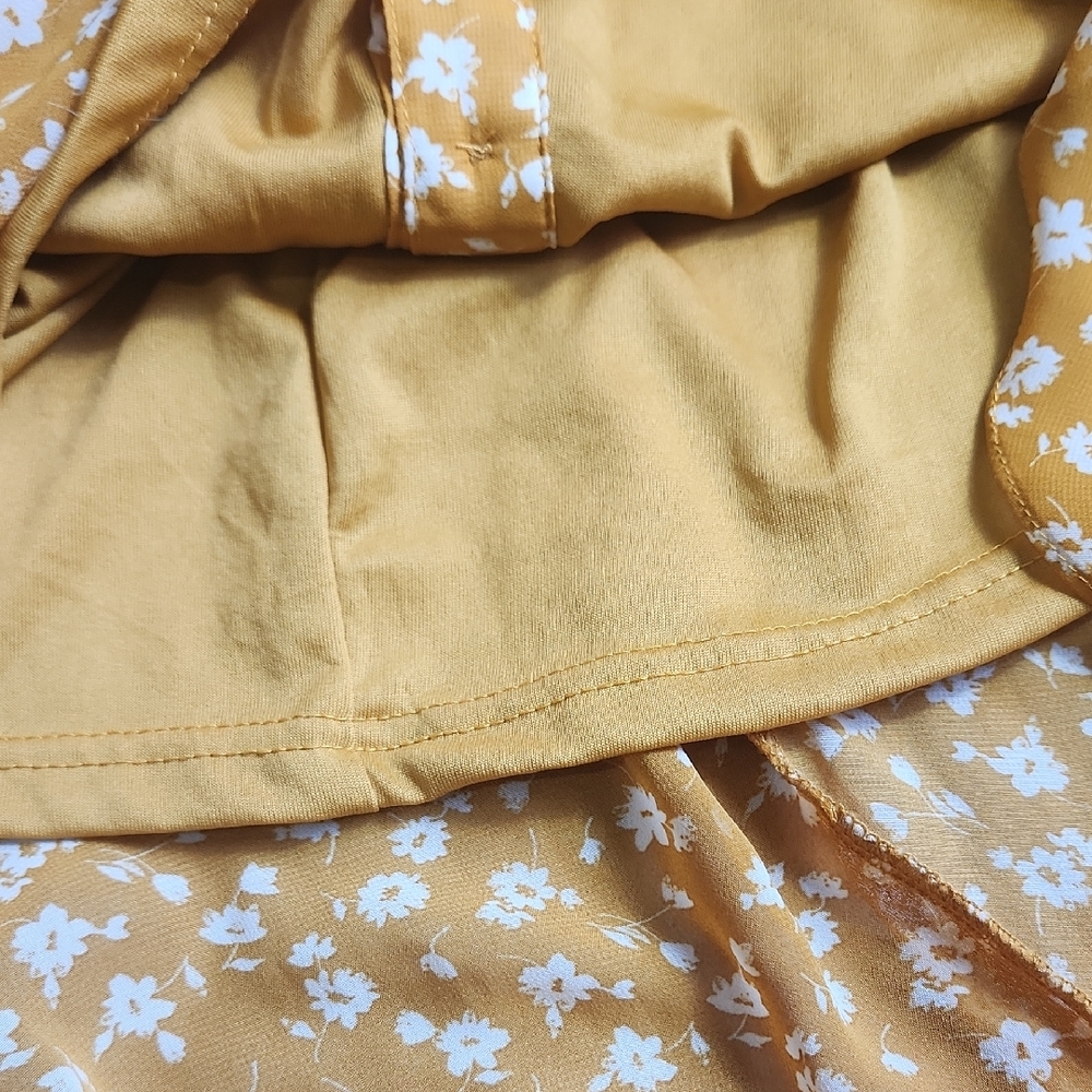 essue Mustard Yellow Floral Button-Front Midi Dress - Picture 8 of 11